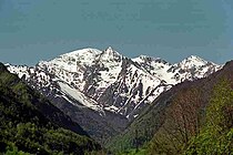 the Vicdessos valley with the peak of Montcalm