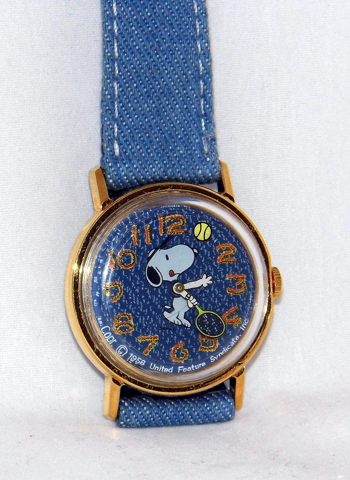 File:Vintage Timex Character Watch With Snoopy Playing Tennis, Denim Dial &  Original Denim Band, Manual Wind Movement, Circa 1976 (17246815344).jpg -  Wikimedia Commons