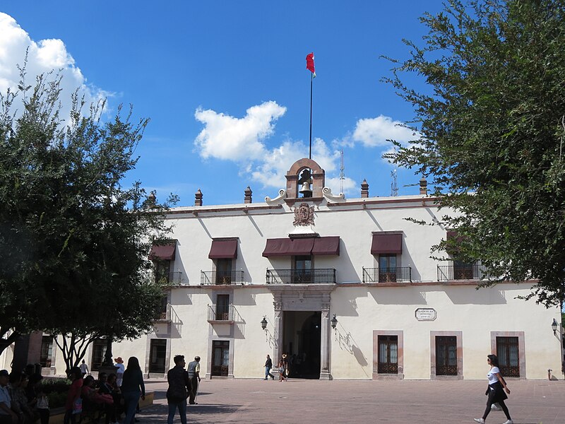 File:Vista de la Casa de la Corregidora.jpg