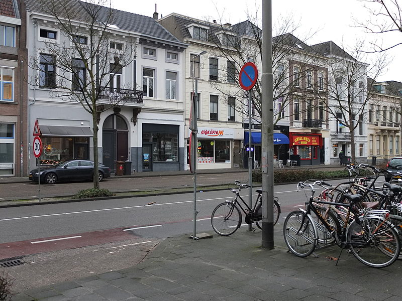 File:Willemstraat Breda DSCF2992.JPG