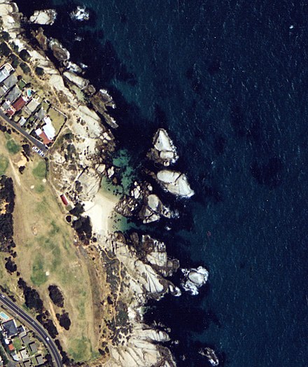 Aerial view of the dive site at Windmill Beach. (Photo CDS&M)