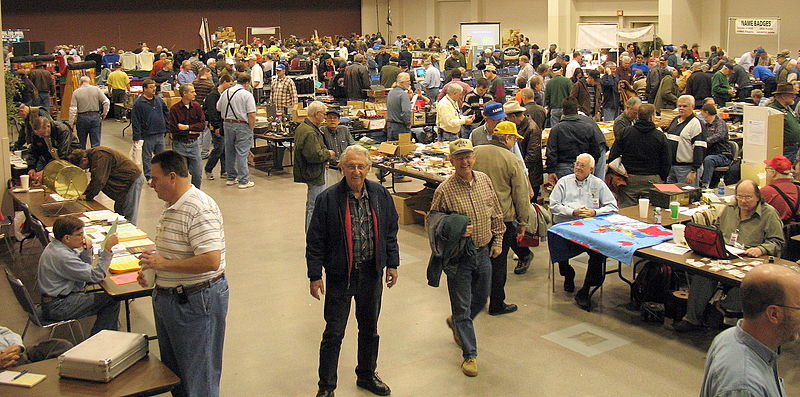 File:Winterfest 2008 (2221669529).jpg