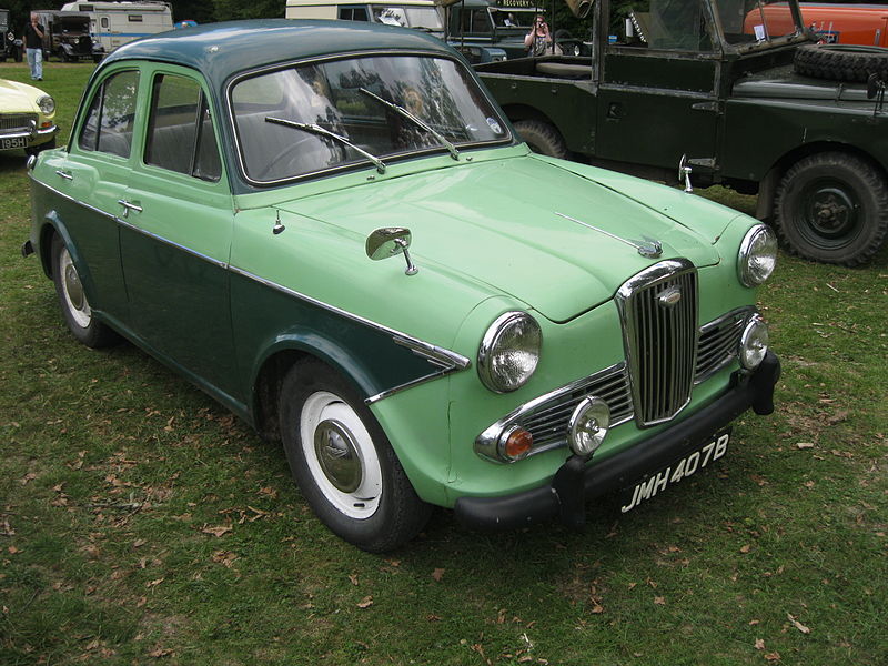 File:Wolseley 1500 (1964) (9488826236).jpg