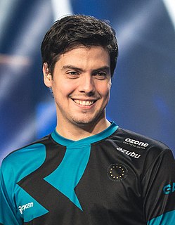 xPeke Former professional player