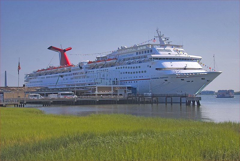 File:'Carnival Fantasy' Docked at Charleston (SC) July 2012.jpg