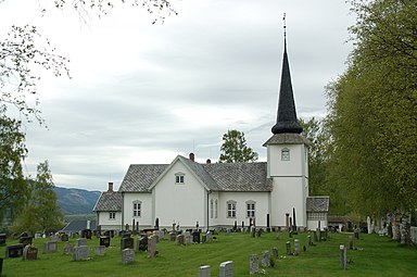 Øvre Rendal Kirke.jpg