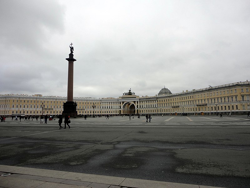 File:Ансамбль Дворцовой площади Санкт-Петербург 01.jpg