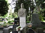 Могила, в которой похоронен Корзунов Иван Егорович (1915-1966), лётчик бомбардировочной авиации, генерал-полковник авиации, Герой Советского Союза