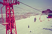 1985年当時、スキー場名がニセコ国際ひらふアルペンと呼ばれていた頃のアルペン第3A線リフト（1985年4月撮影）
