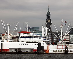 02 Hamburg.jpg