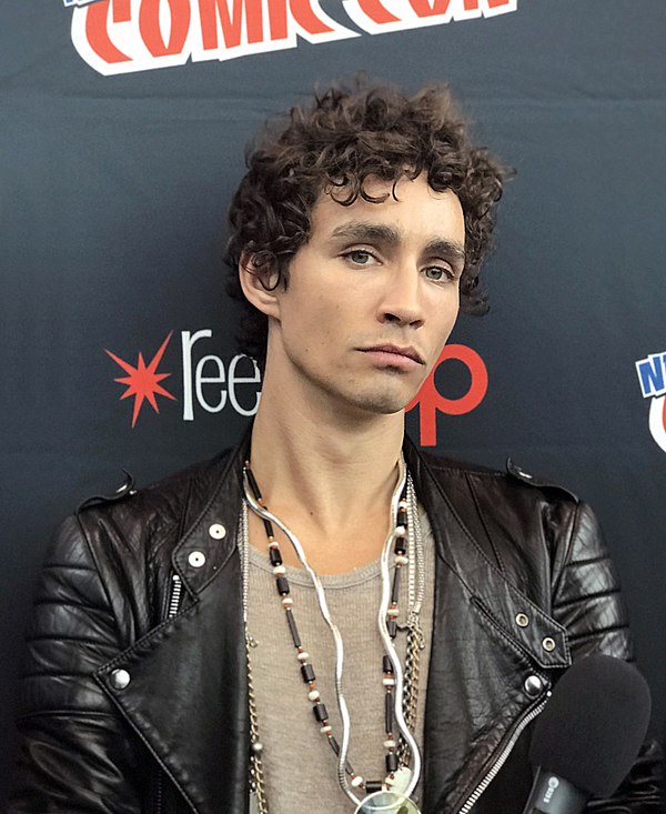 Photo Robert Sheehan via Wikidata