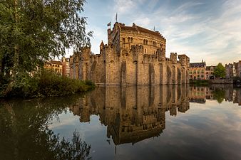 29/12: Castell Gravensteen en el centre de Gant (Bèlgica). Dotzè premi de Wiki Loves Monuments 2016.