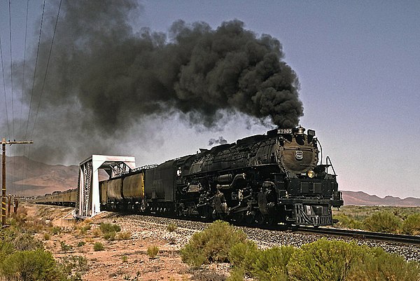 No. 3985 passes through Golconda, Nevada, heading back to Cheyenne, Wyoming, in July 1992