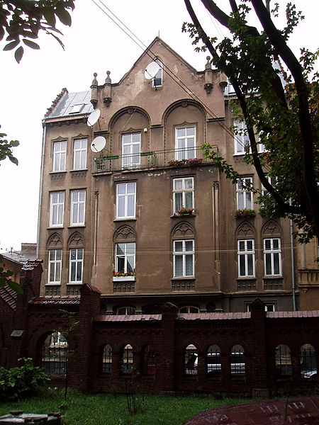 File:5 Snizhna Street, Lviv (01).jpg