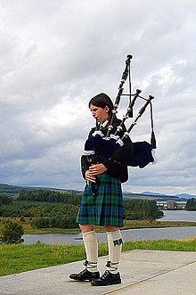 A Piper at the Lairg 2008 Crofters Show - geograph.org.uk - 943968.jpg