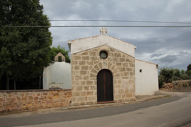 File:Alghero, chiesa di Sant'Anna (01).jpg