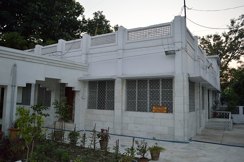 File:Anandamayi Ma Ashram - Haridwar ( Kankhal )2.JPG