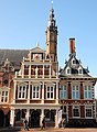 Ancient cityhall of Haarlem at the Big Market Square - panoramio.jpg