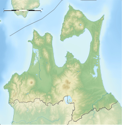 Mapa konturowa Aomori, w centrum znajduje się punkt z opisem „Aomori”