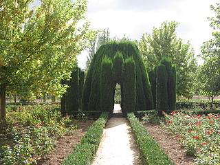 Cenador de Santiago Rusiñol / Santiago Rusiñol's Arbour