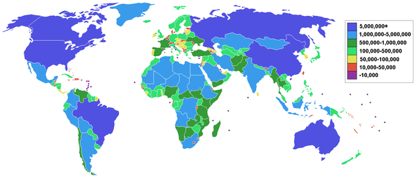 Світова карта, де кольорами зображені країни відповідно до їх площі в квадратних кілометрах