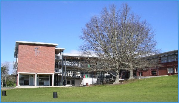 Photo of the school's year 7 and 8 Pompallier wing.