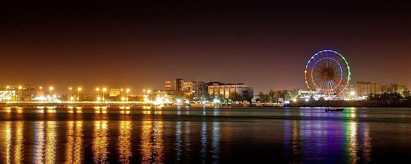 File:Basra at night.jpg