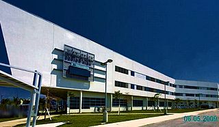 Miami Beach Senior High School Public magnet school in Miami Beach, Florida, United States