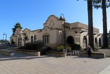 The former station building in 2018 Berkeley station building, June 2018.JPG