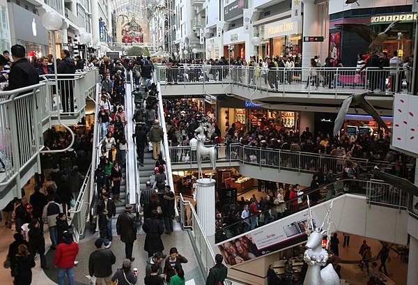 Boxing Day crowds shopping at the Toronto Eaton Centre in Canada, 2007