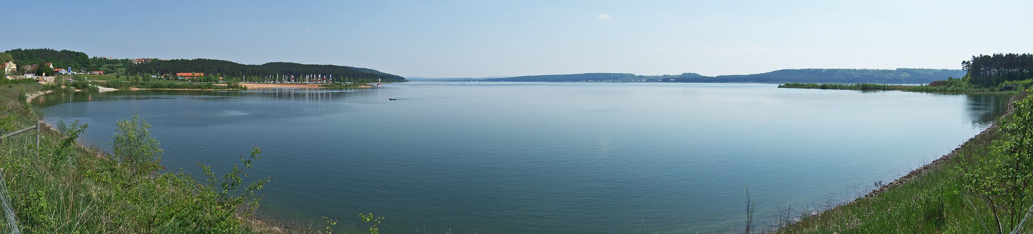 Panoramablick von der Igelsbachsperre Richtung Südosten