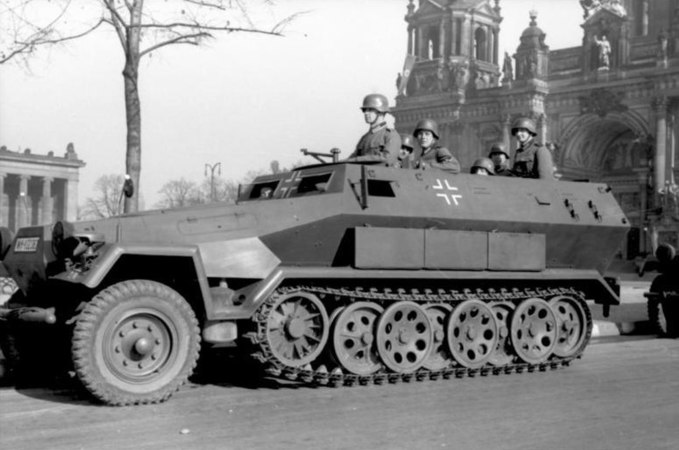 German World War II-era SdKfz 251 military halftrack, with overlapped interleaved wheels and "slack track"