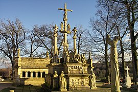 Le calvaire du cimetière de Guéhenno.