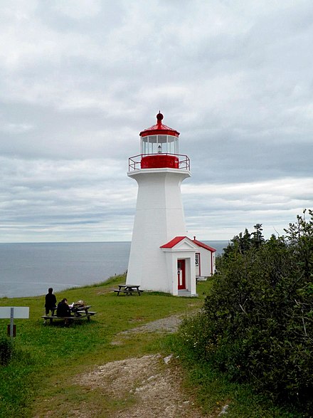 Your reward at the end of Les Graves trail is this beautiful sight: the Cap-Gaspé Lighthouse (Phare du Cap-Gaspé).