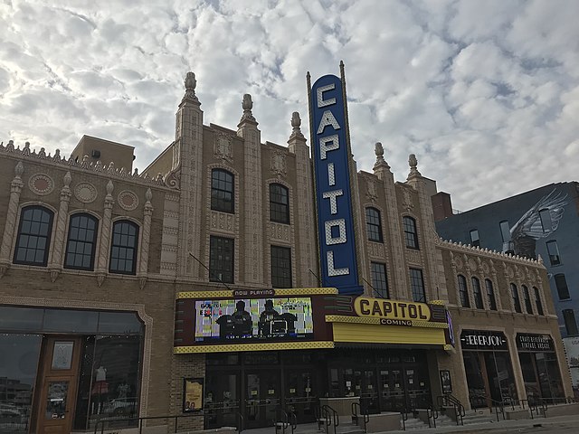 Image: Capitol Theatre, Flint MI