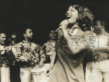 Clara Nunes, 1971. Arsip nasional Brasil.