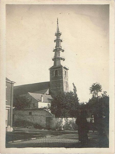 File:Clocher-eglise-nalinnes-réfection-années1920.jpg