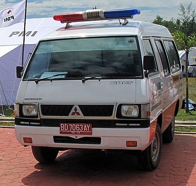 L300 ambulan