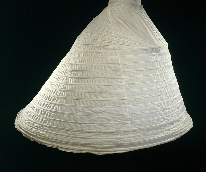 File:Crinoline, 1969.11.2.jpg