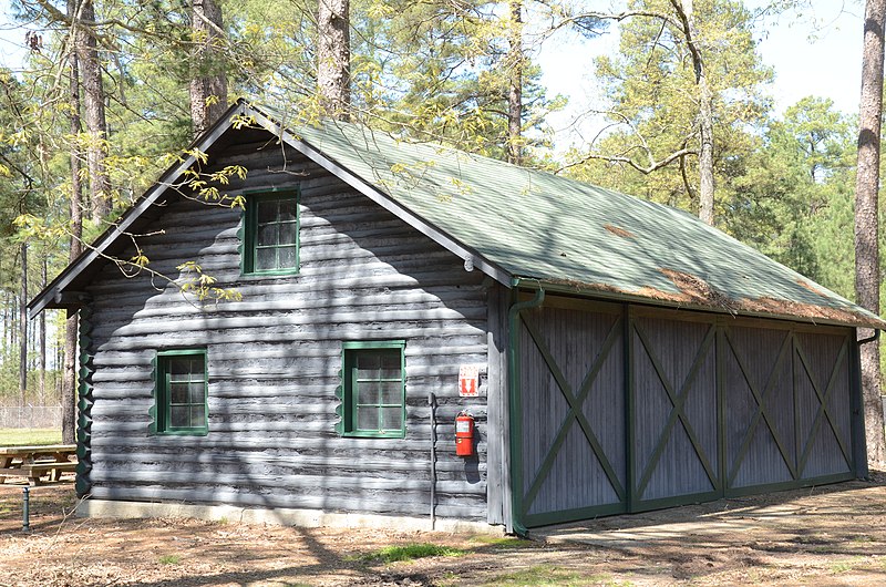 File:Crossett Experimental Forest Building No. 2.JPG