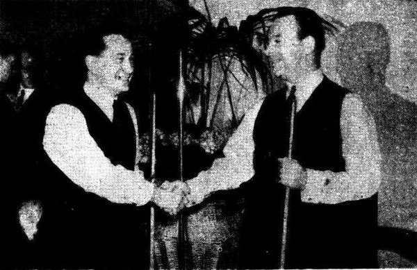 Davis and Lindrum 1946.jpg