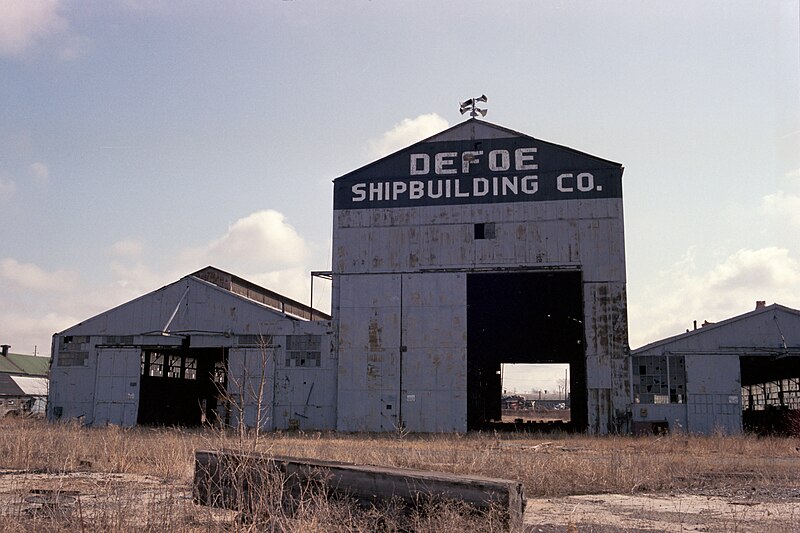 File:Defoe Shipbuilding Co. 1981.jpg