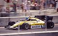 Derek Warwick 1984 ABD Grand Prix'inde Renault RE50'yi kullanırken