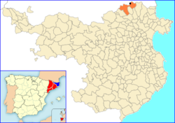 Els Límits (černá tečka) v obci la La Jonquera (oranžová) v provincii Girona. Španělská mapa v rohu ukazuje provincii Girona (modrá) a zbytek Katalánska (červená)