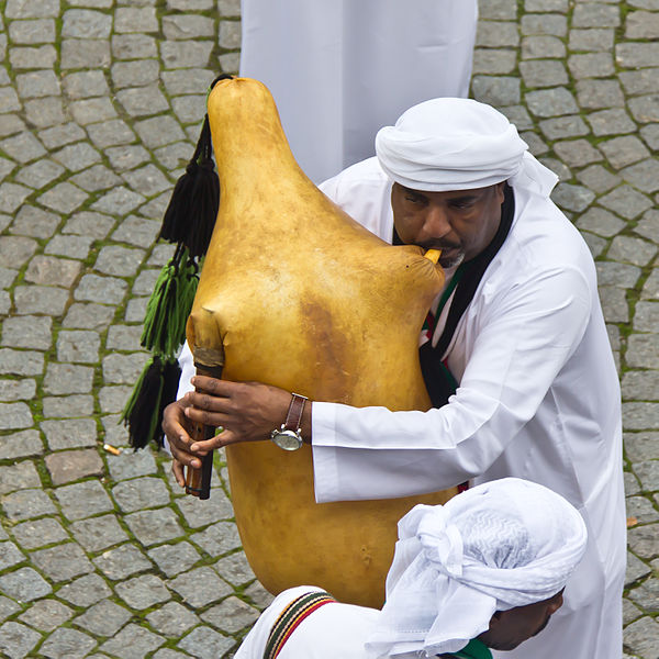 File:Empfang für Sheik Qasimi, Sharjah, im Kölner Rathaus-0180.jpg