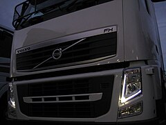 Фары вольво фш 13. Volvo fh13 led. Вольво ФШ 13. Volvo fh13 2012. Светодиодная оптика Вольво фн12.