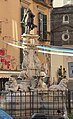 עיצוב מזרקת מונטיאוליבטו ובראשה פסל קרלוס השני בנאפולי