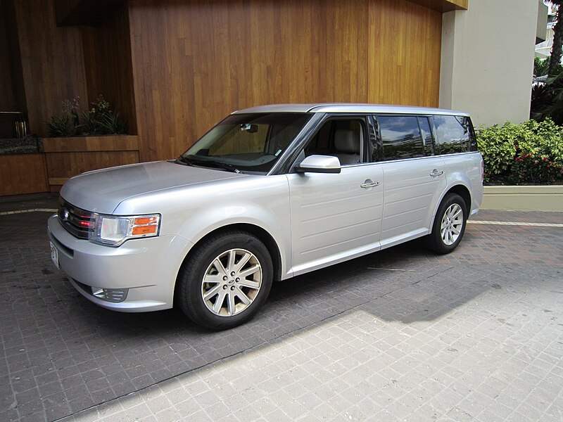 File:Ford Flex (16056040295).jpg