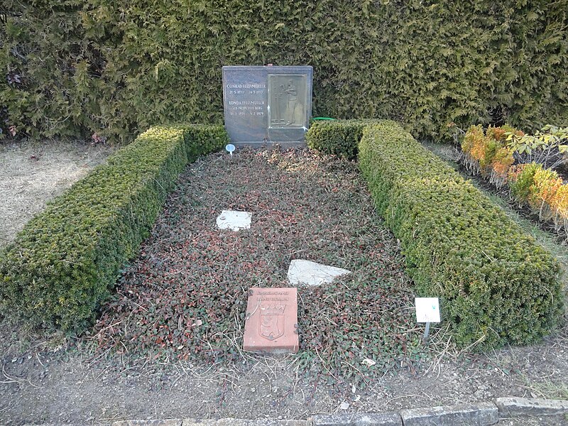 File:Friedhof zehlendorf 2018-03-24 (41).jpg