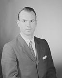 Специален агент Джордж Г. Лиди (днес известен като Д. Гордън Лиди), 1964 г.